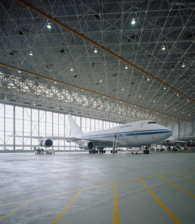 长春航空工业螺栓球网架工程